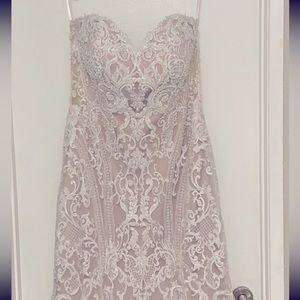 Size 16 Allure Bridal C589 new wedding gown